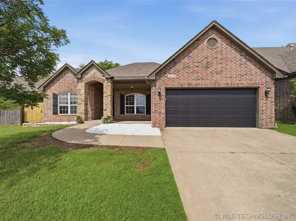 3608 S 16th St, Broken Arrow, OK 74012