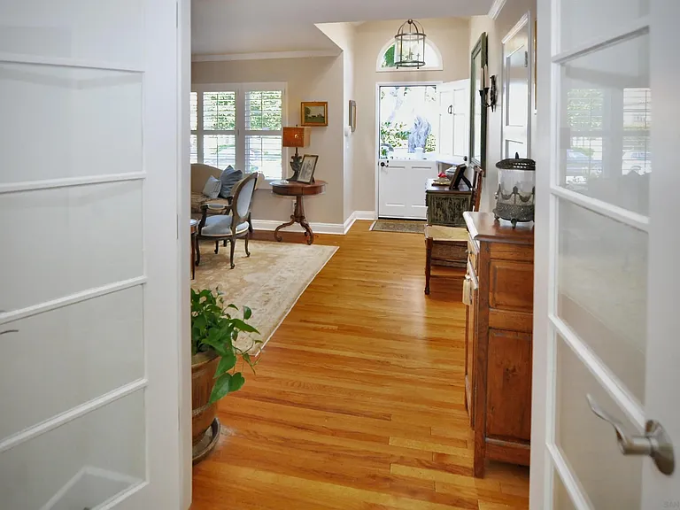 529 Fern Gln — Photo 30