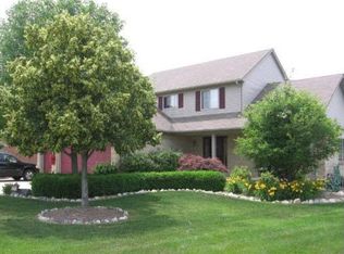 52413 Creek Ln, Chesterfield, MI