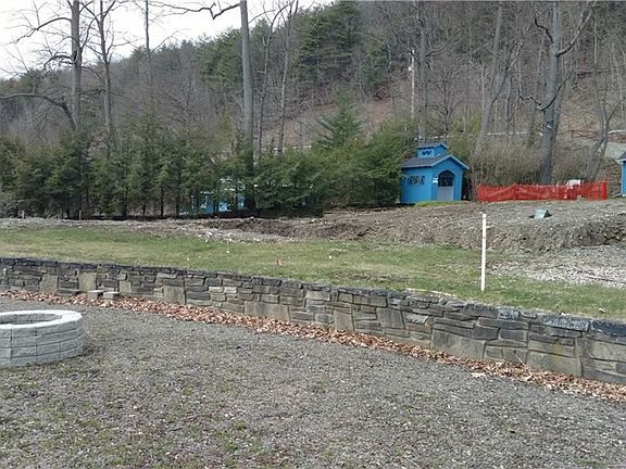 4th image of 10271 Glen Grove Point