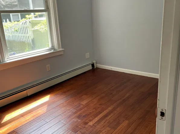 148 Nesbit Street image 6 of 13