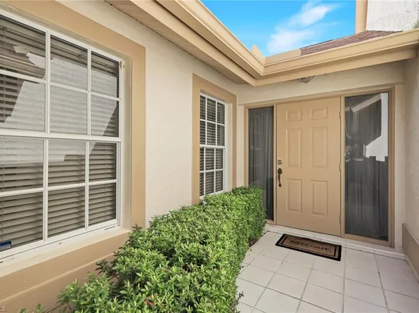 20090 Golden Panther DR #4, ESTERO, FL 33928