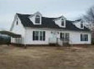 249 Johnny Parker Dr, Mill Spring, NC 28756