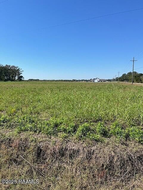 2nd image of Dermelie Calais Rd