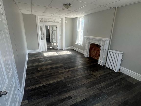 5th image of 162 S Potomac St #1