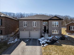 51 Hunter Ave, Tay, ON L0K 2A0