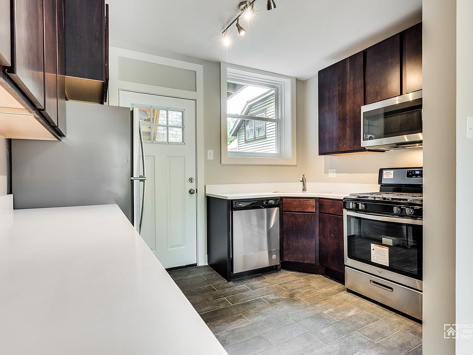 1st image of 5324 N Kimball Ave APT 2e
