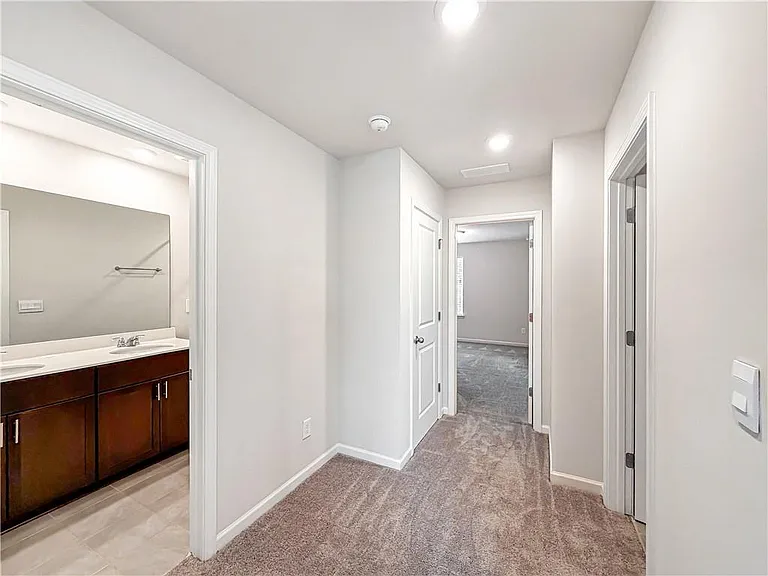 5836 Hackberry Ln — Photo 30