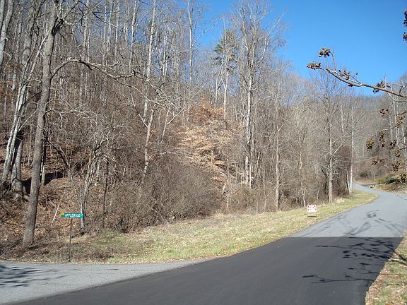 5th image of 1.4 Acres In Seven Glens Sub Division