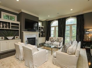 2909 Argonne St, Houston, TX 77098