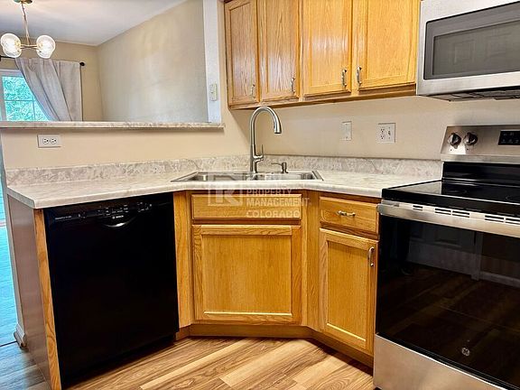 5th image of 1397 W 112th Ave Unit D