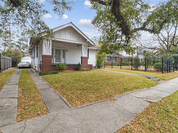 2nd image of 2406 Metairie Rd