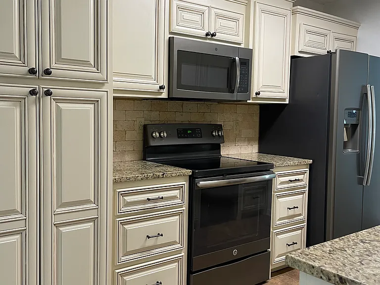 214 Fairway Blvd — Photo 7