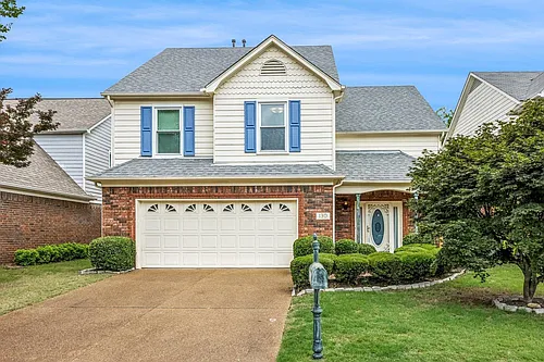 130 Riverwalk Pl Photo 1
