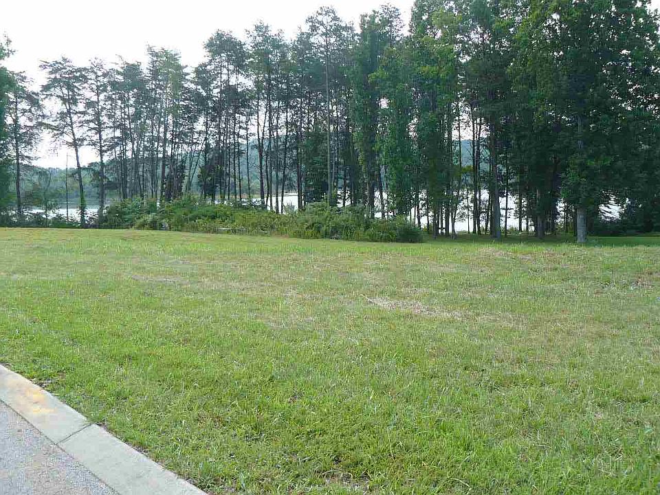 2nd image of Shields Crossing Dr Lot 20