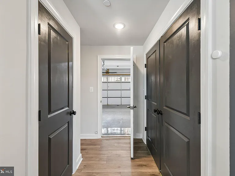 7202 Mountaineer Dr — Photo 30