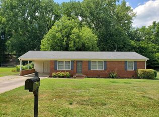 109 Fairway Dr, Belmont, NC 28012