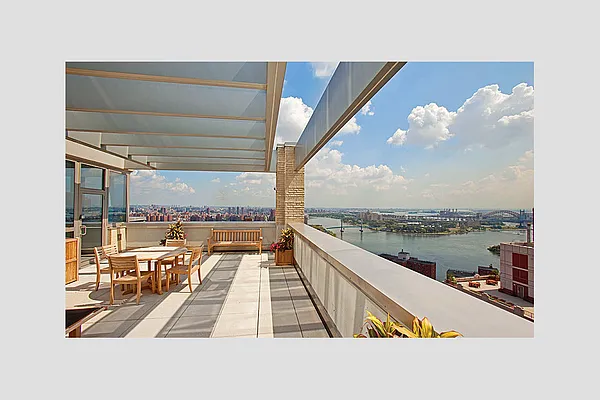 Sold by Stribling | media 2