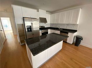 3-26 Soundview Ln FLOOR 1, College Pt, NY 11356