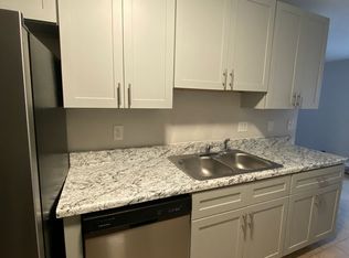 221 Parkbrook Cir, Tallahassee, FL 32301
