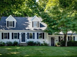 4 Marshall Ave, Hopkinton, MA 01748