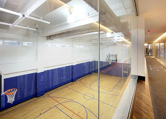 Sold by Warburg | media 5