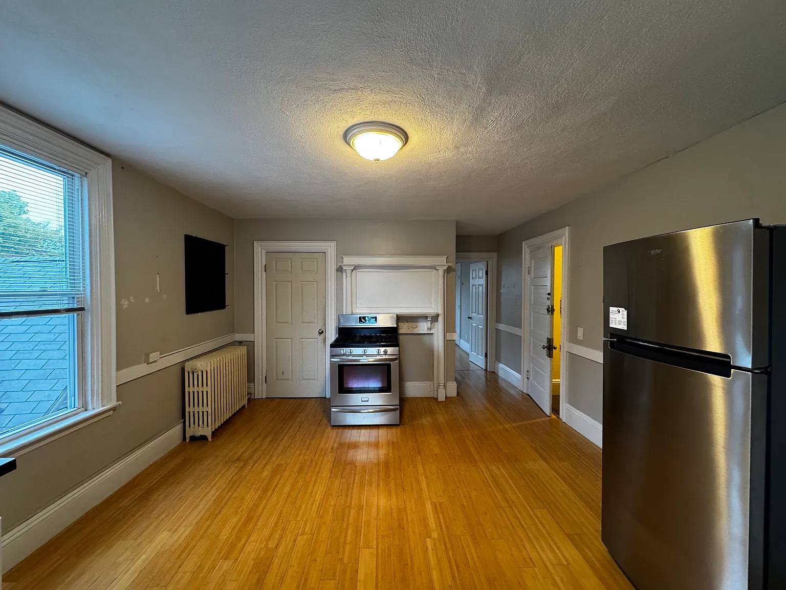 16 Cutter St — Photo 1