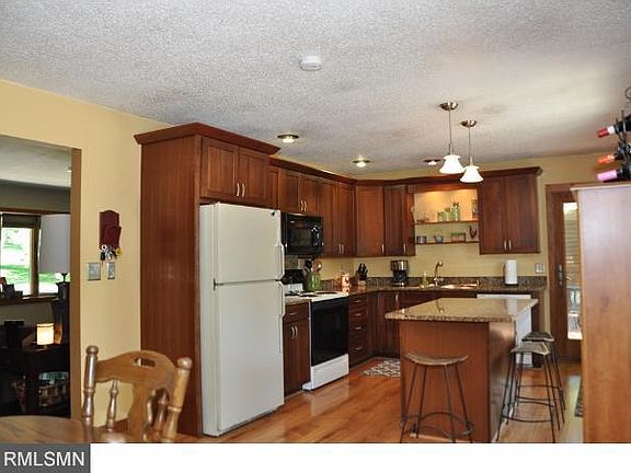 5th image of 322 W Charlotte St