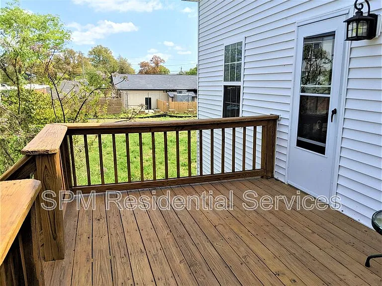 307 Harnett St #D — Photo 9