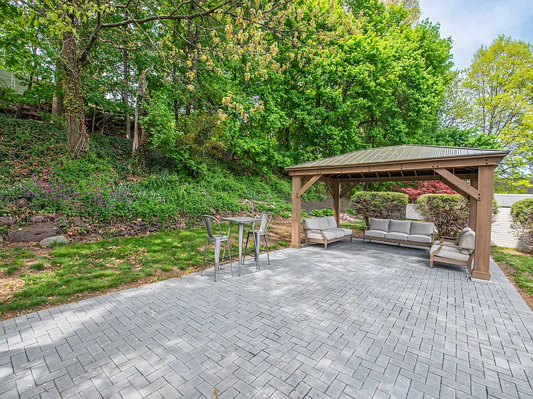 167 Beverly Hill Rd — Photo 20