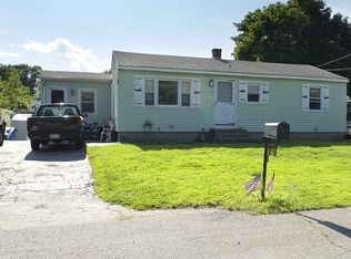 72 Litchfield Ave, Dracut, MA 01826