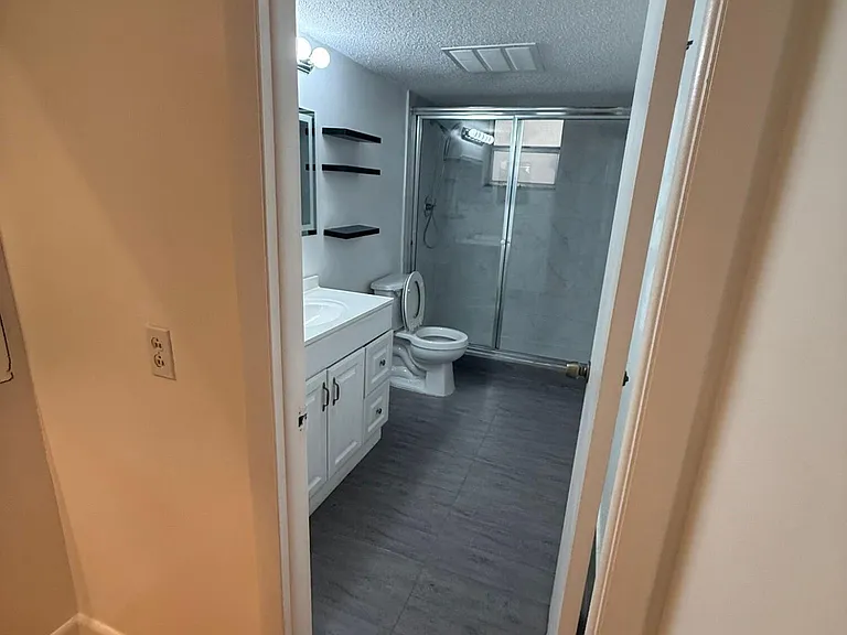 404 NW 68th Ave #206 — Photo 29