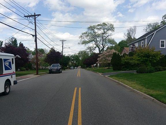 5th image of 95 Lane Ave