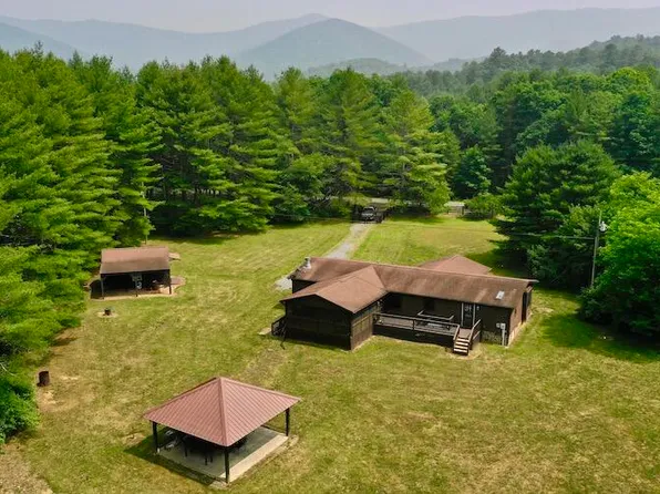 3598 Lower Fork Rd, Williamsville, VA 24487