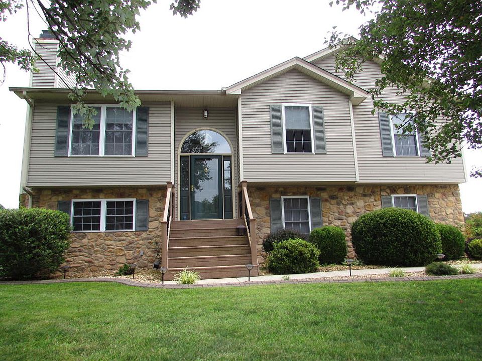 1st image of 2317 Bloomfield Ave