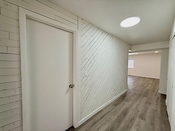3rd image of 3053 E Branch Dr