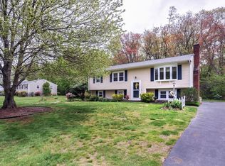 104 Ponderosa Dr, Hanover, MA 02339