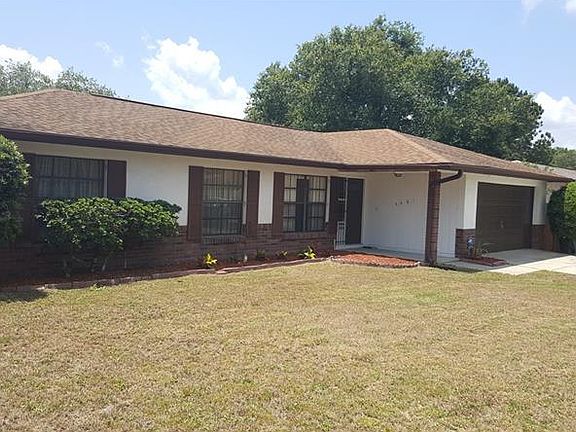 2nd image of 3481 Monument Dr