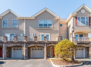 258 River Rd #258, Piscataway, NJ 08854