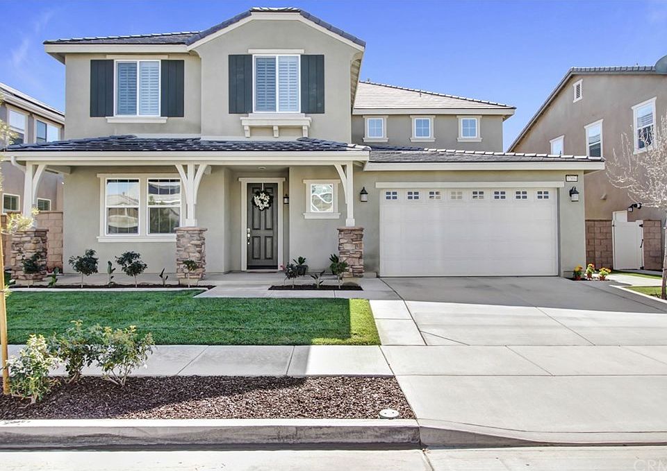1st image of 37894 Apache Plume Dr
