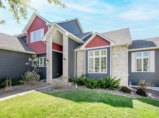 4532 Alicia Dr, Inver Grove Heights, MN 55077