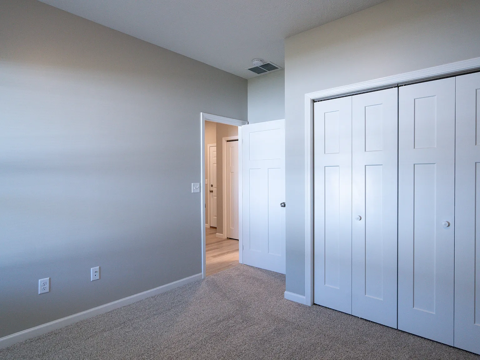 4324 Dawn Street - 1 — Photo 4