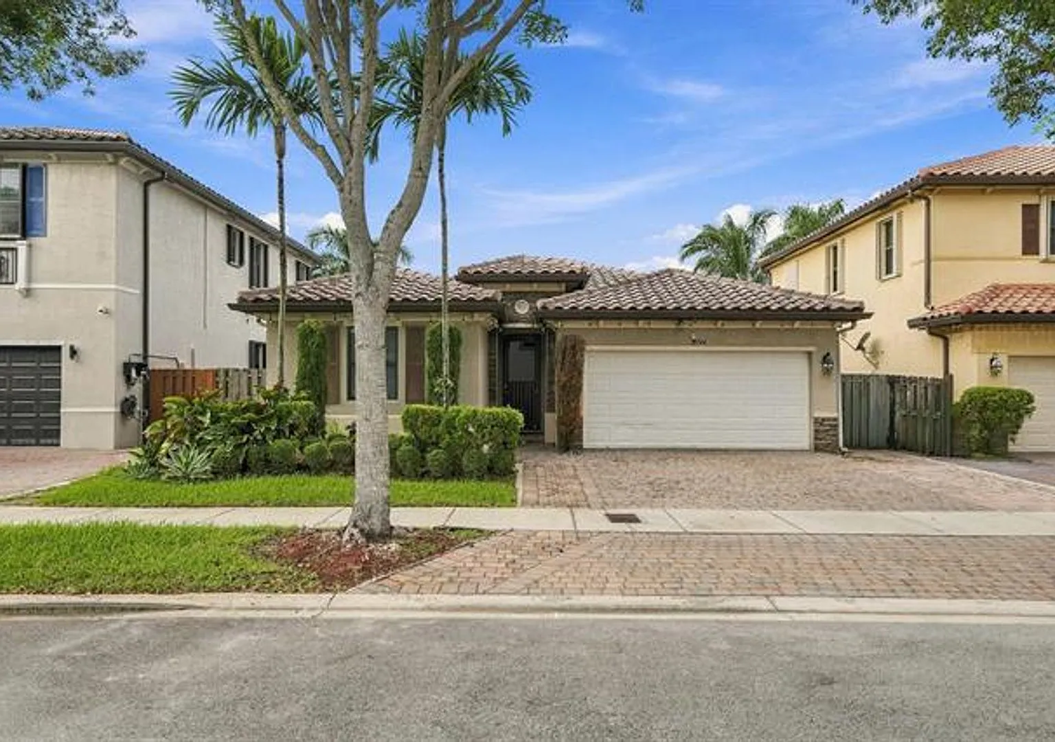 11744 SW 151st Path # 11744, Miami, FL 33196 — Photo 3
