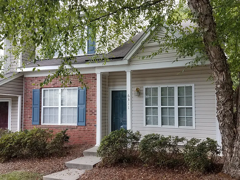 6311 Bermuda Way — Photo 9