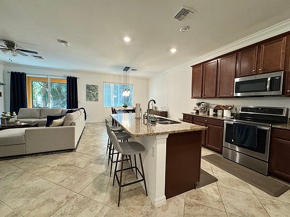 3rd image of 10161 Tin Maple Dr Unit 101
