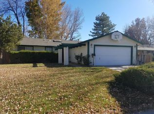 3070 Santa Ana Dr, Reno, NV 89502