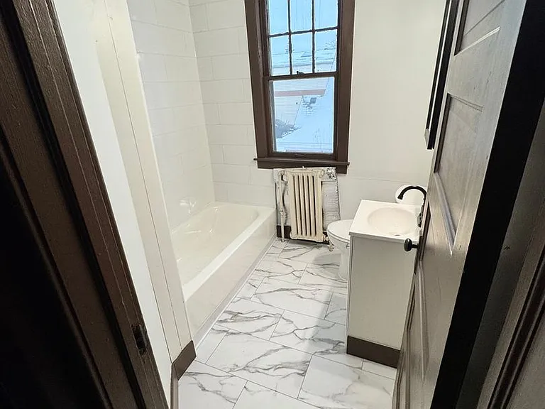 1021 Charles Ave #1021 — Photo 18