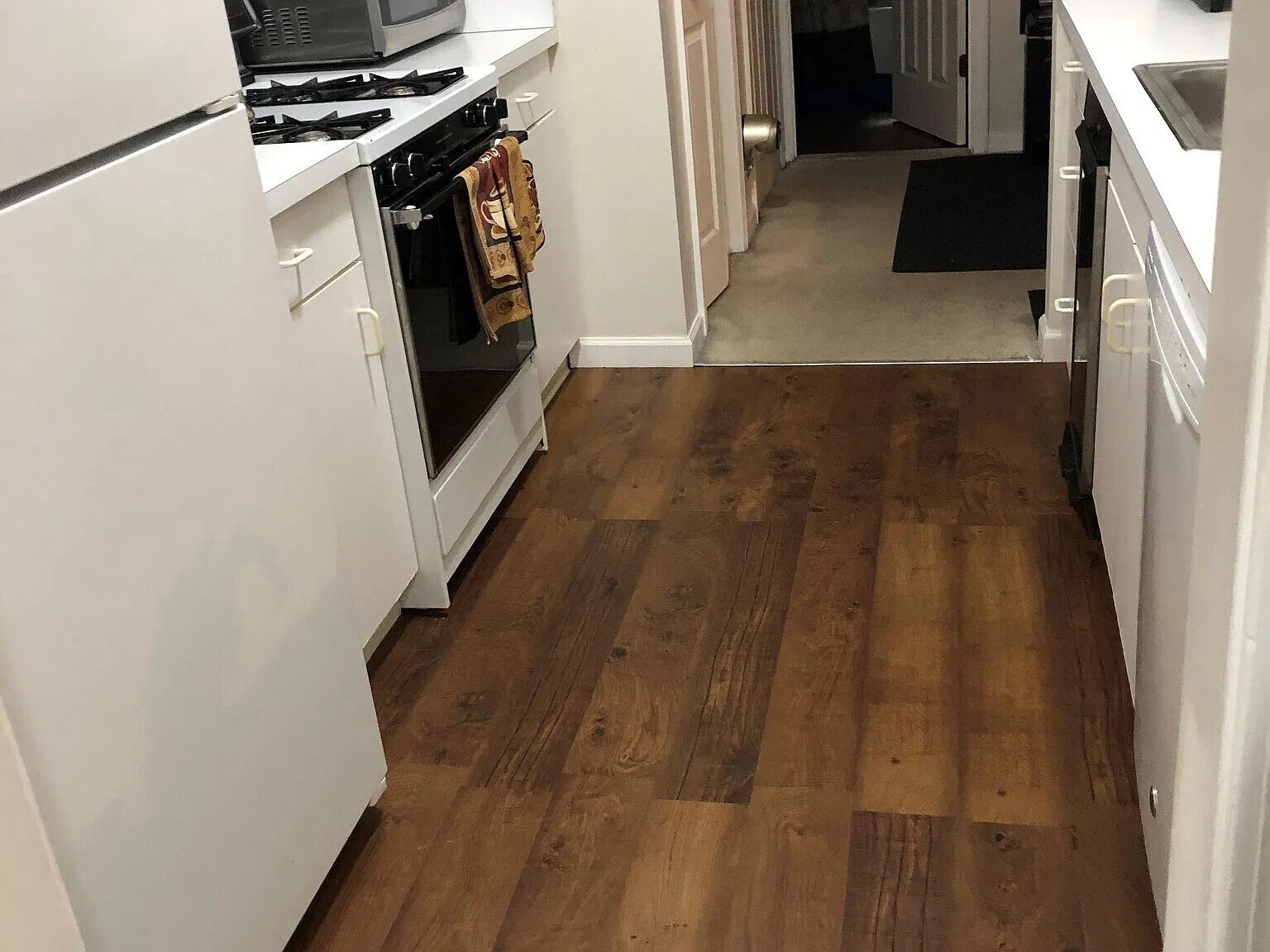 1 bed, 741 sqft, $1,600 — Photo 2