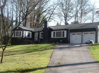 5004 Parva Dr, Knoxville, TN 37914