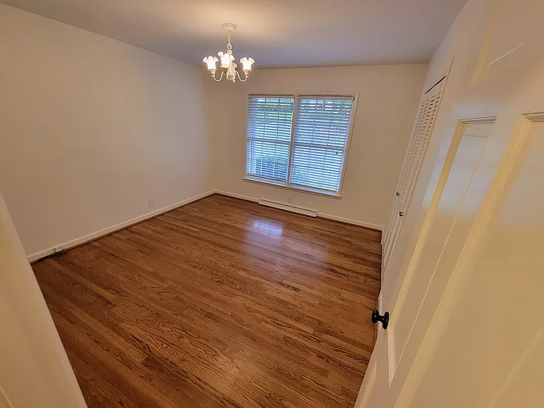 Bedroom #1